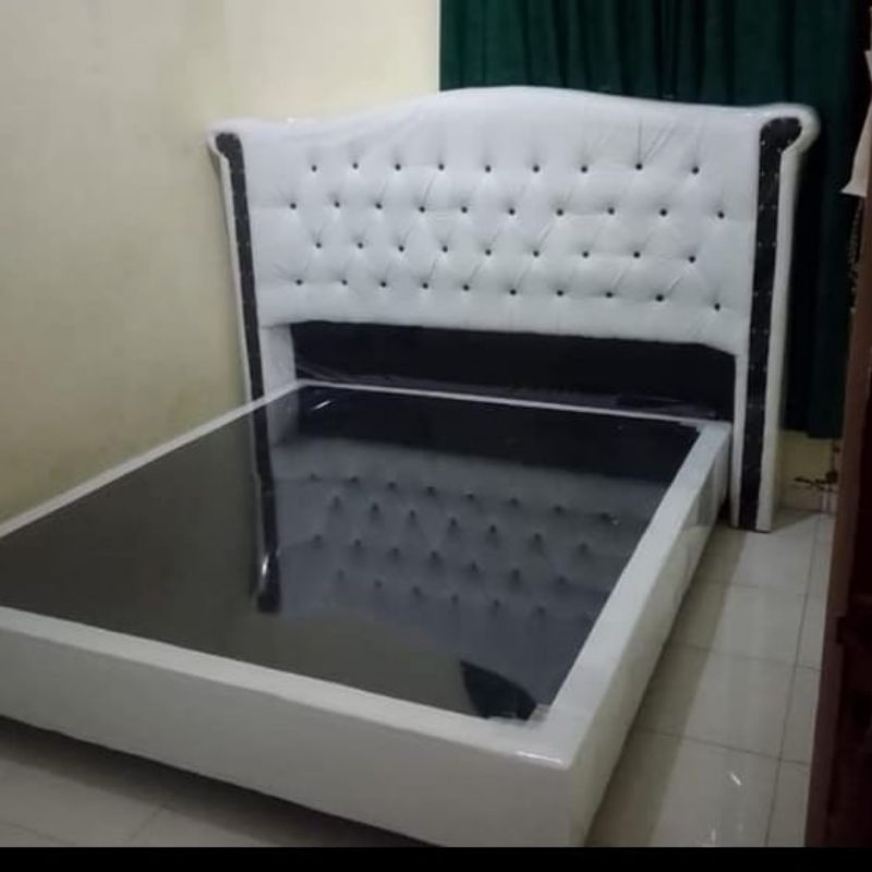 divan sandaran model Jaguar