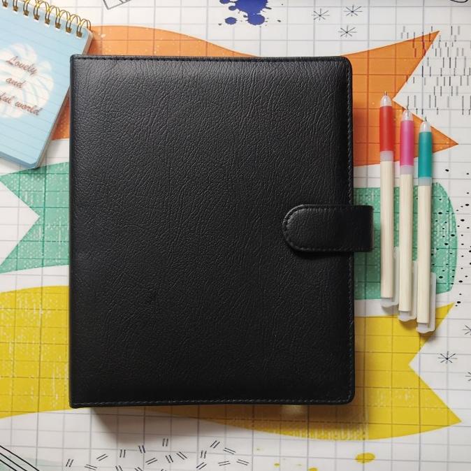 

BISA BAYAR DITEMPAT Binder Polos Hitam A5(20Ring) LIMITED EDITION Kode 877