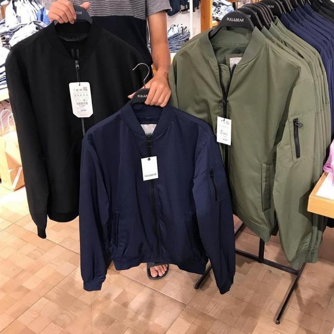 jaket bomber pull and bear basic original store jaket bomber p&b.