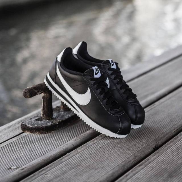nike cortez leather black white