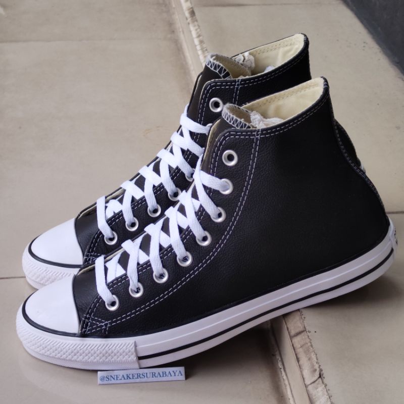 Converse Chuck Taylor Black White Leather Hi