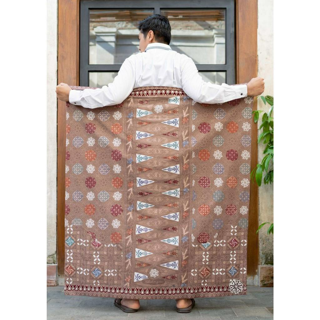 SARUNG BATIK LAR GURDA MOTIF BLEDAG GURDO