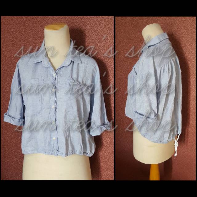 Semi denim blue loose crop shirt.