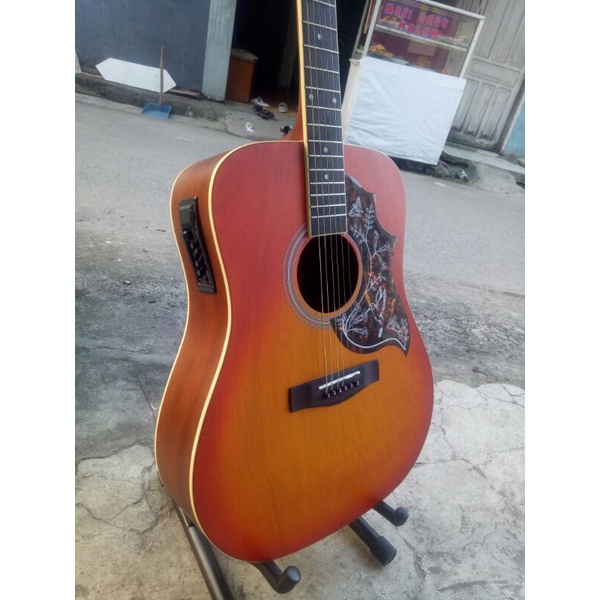 Gitar Akustik elektrik/Akustik gibson custom spek premium
