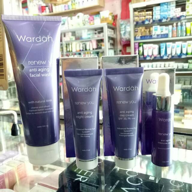 Paket wardah renew you