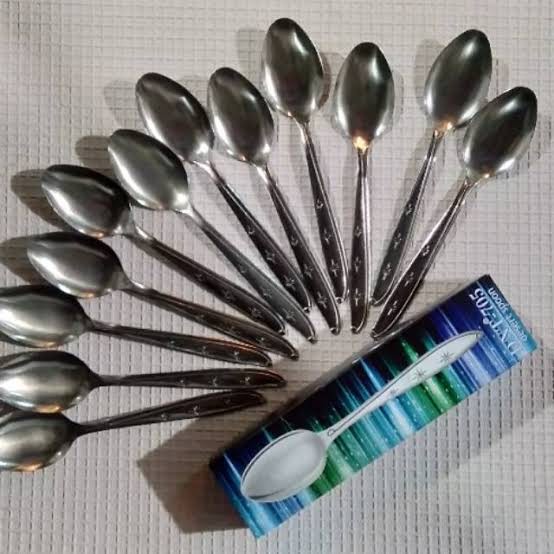Sendok makan Stainless DNT 705