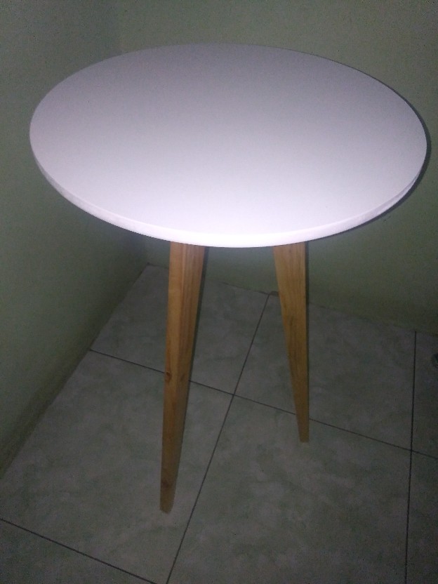 Meja Minimalis Meja Kopi(d:40 & T:70)