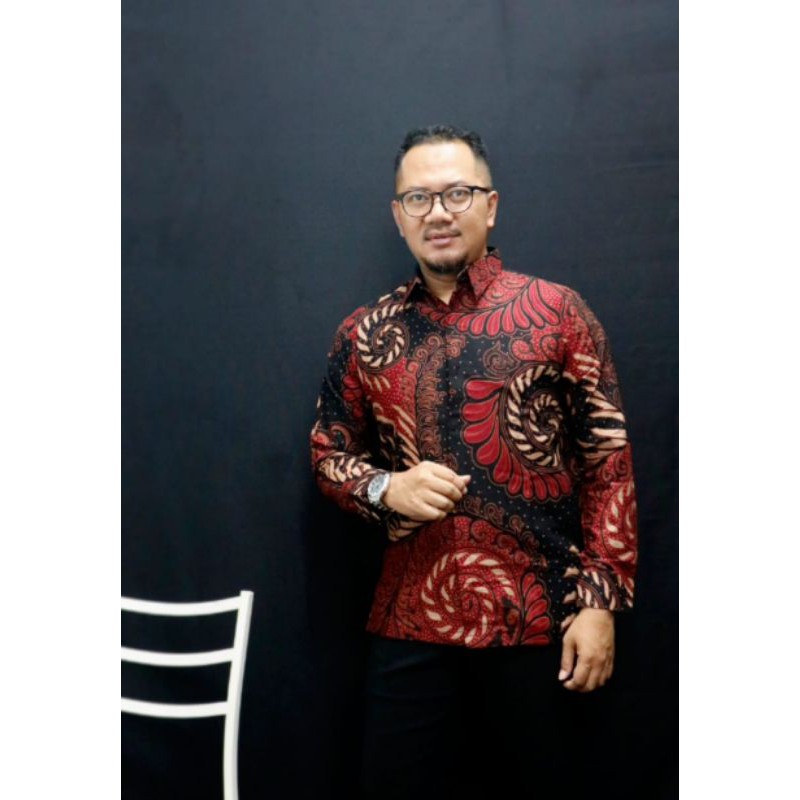 Kemeja Batik Katun Pria