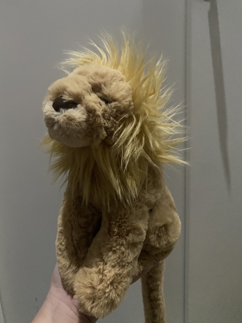 jellycat leonardo lion