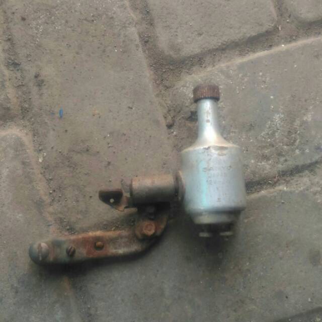Dinamo sepeda sanyo