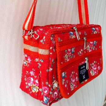 Tas slempang cewek motif bunga 5 ruang