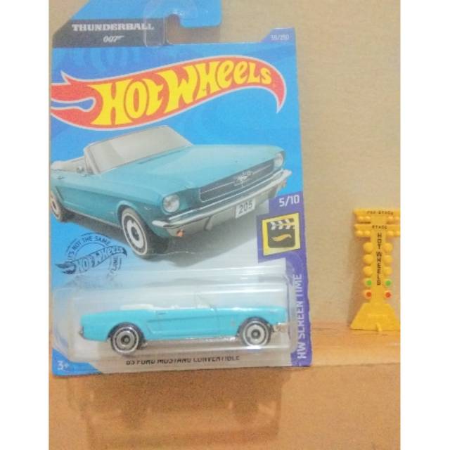 Hotwheels ford mustang 2020