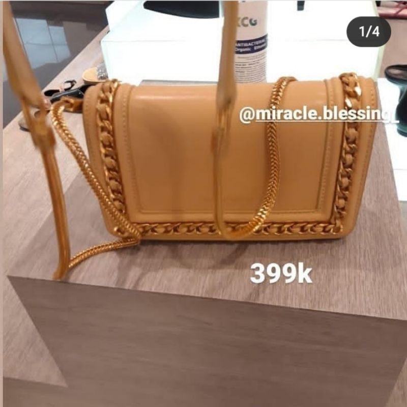 Tas Charles & Keith Original Store Sale