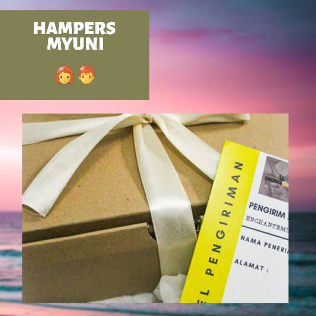 

Hampers myuni / hampers unik / hampers murah / kado ultah / kado anniv / hampers lucu / kado lucu