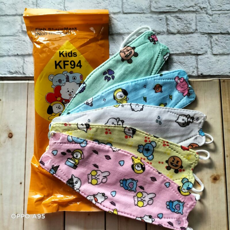 MASKER KF94 ANAK BTS