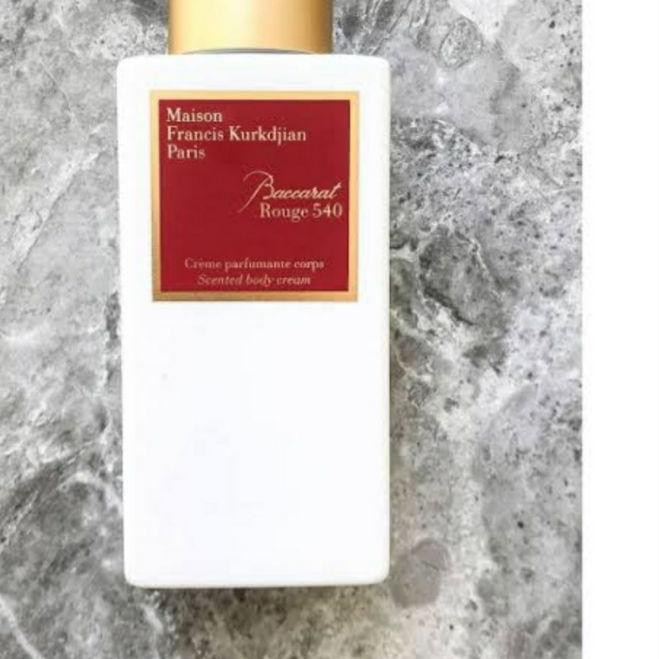 ➢ LOTION BACCARAT ROUGE 540 MFK 250ML ➥
