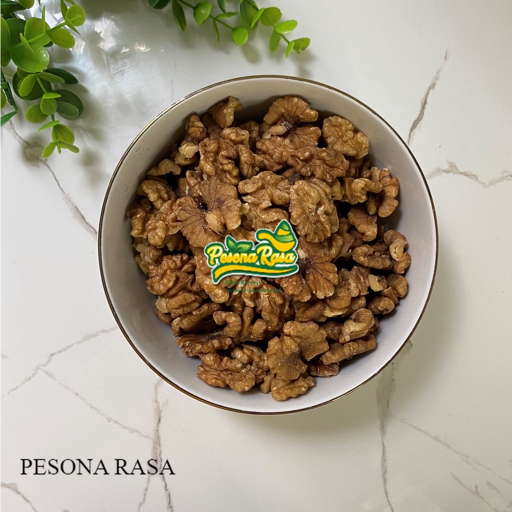 

BARU !! Raw Walnut / Walnut mentah / kacang walnut Super Food Grade A 250g