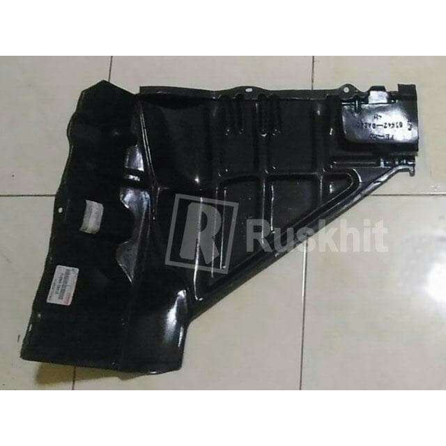 Cover Engine Dek Bawah Mesin Kanan Toyota Soluna