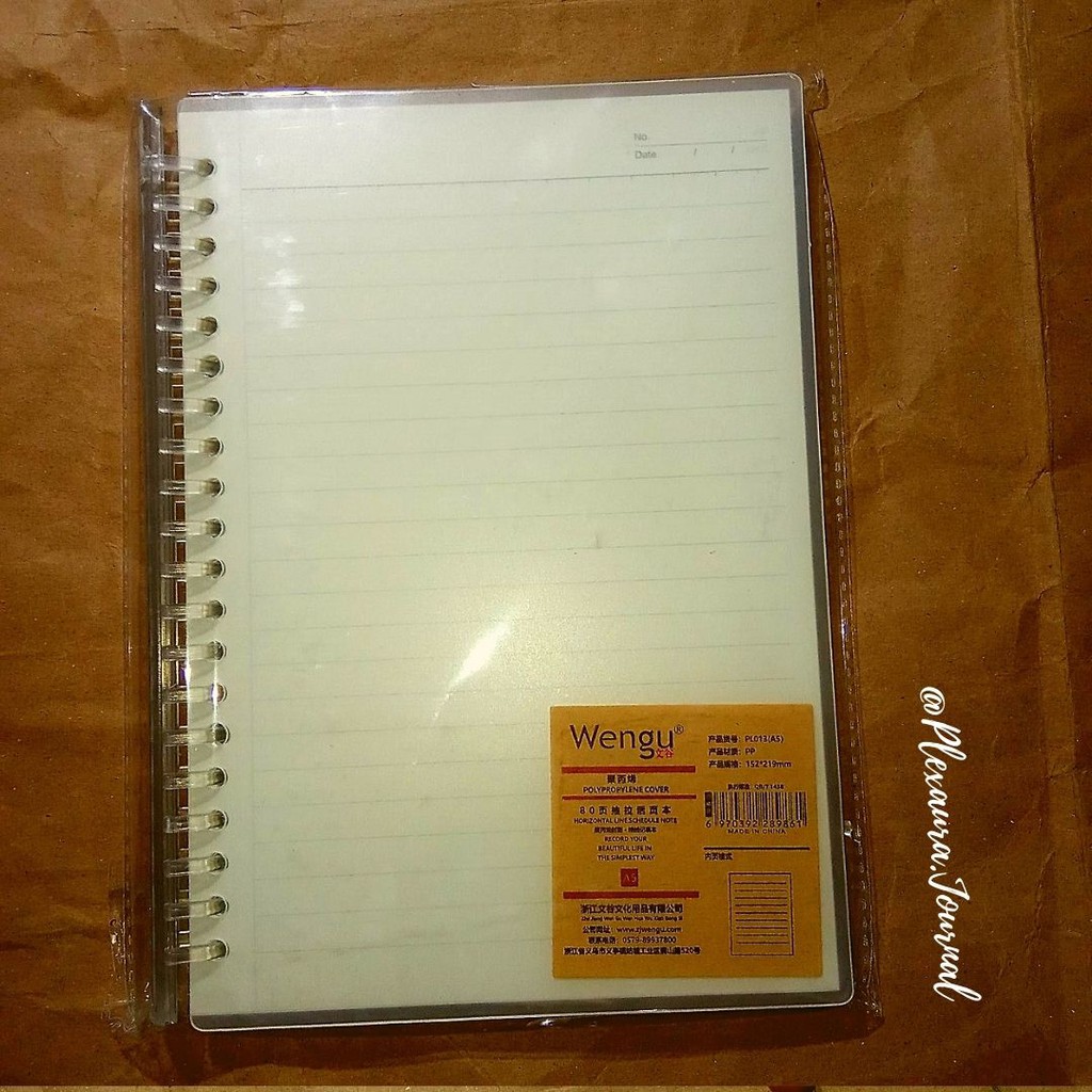 

Binder A5 bergaris BIsa di refill untuk catatan dan Bujo