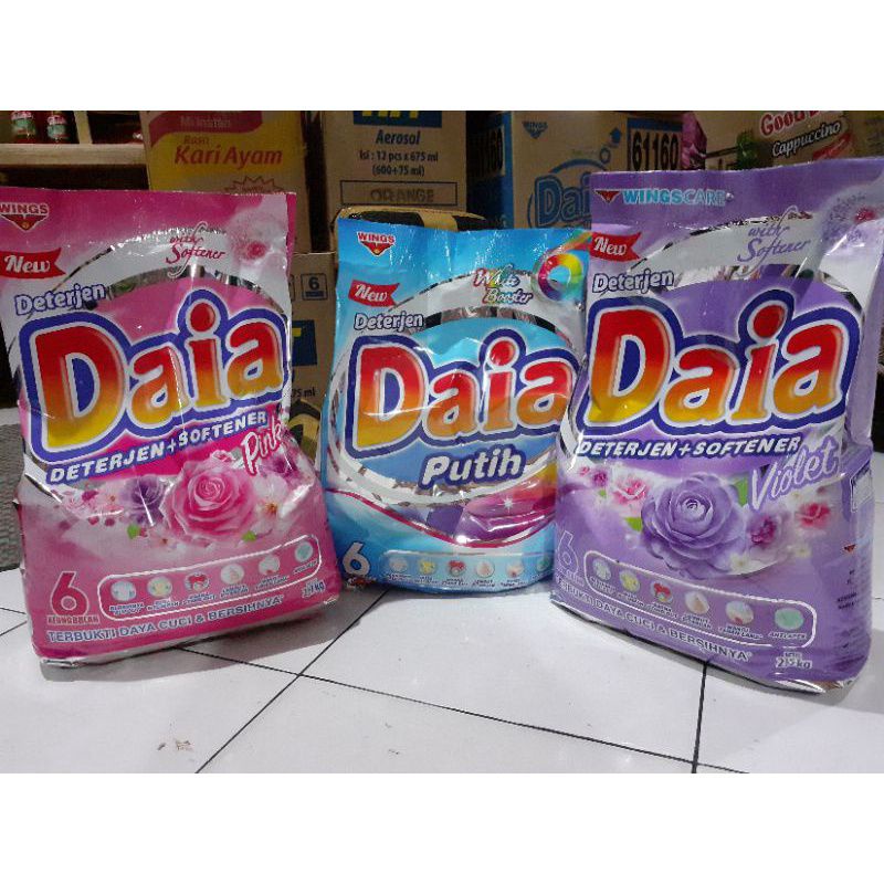 Daia 2,7 kg deterjen bubuk lembut ditangan