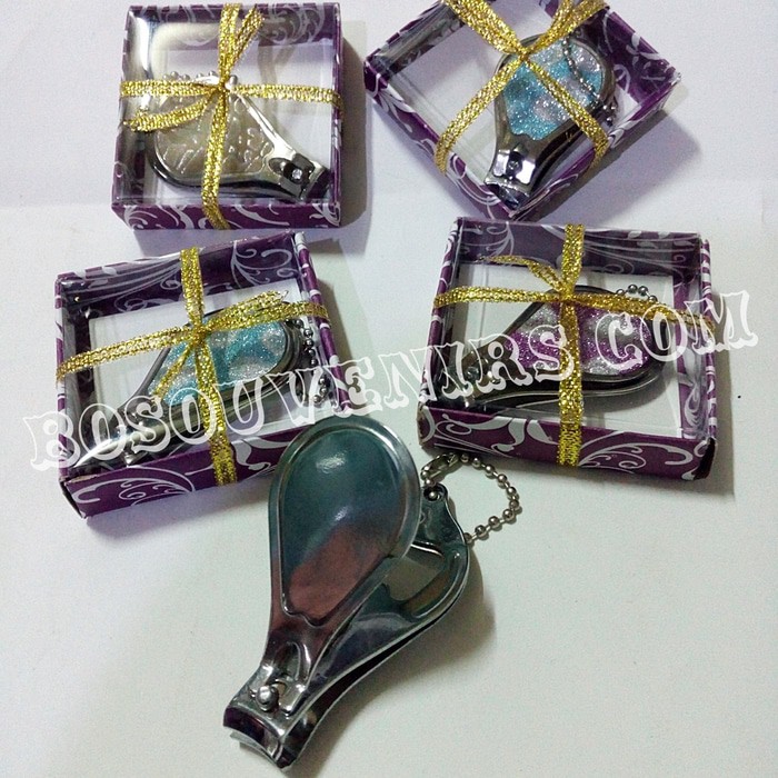 

Promo Souvenir Gunting Kuku GLITER Oval kemasan Box mika Berkualitas
