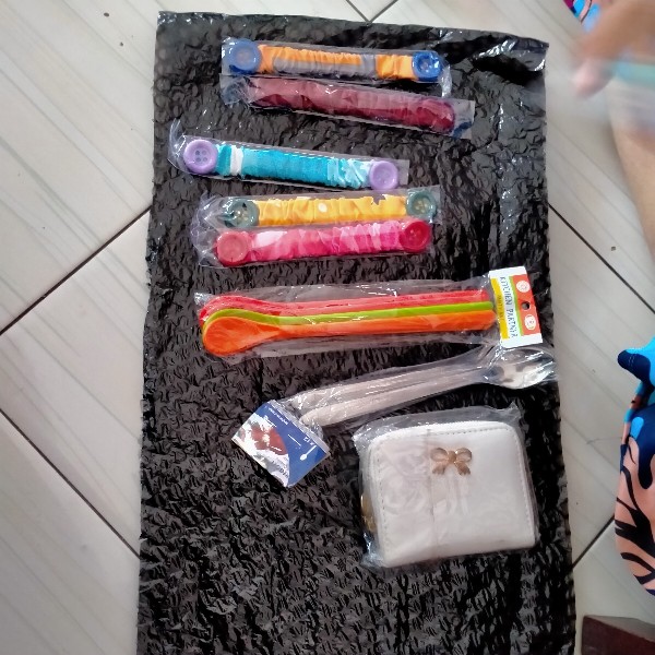 Sendok Teh Dan Es Buah Plastik Panjang