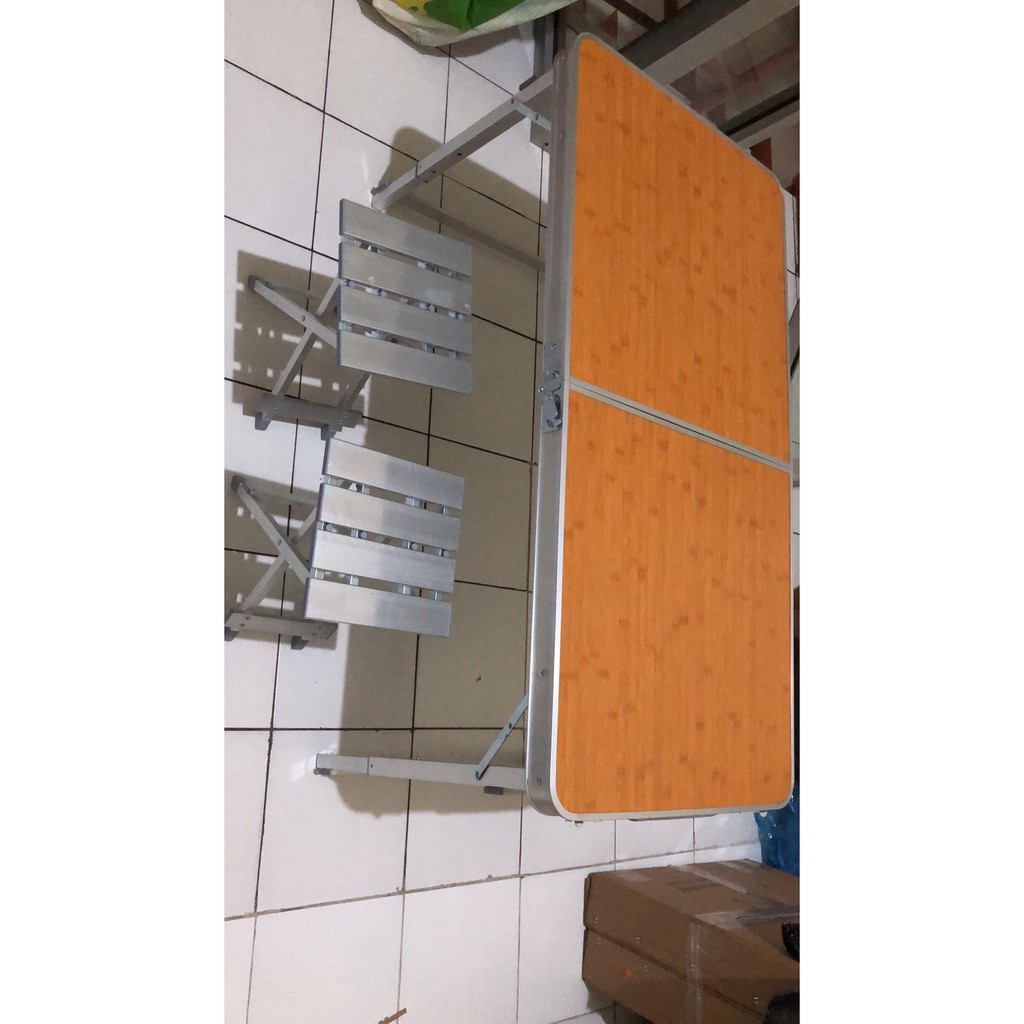 Meja lipat portable + 4 kursi / meja lipat koper HPL / meja lipat serbaguna