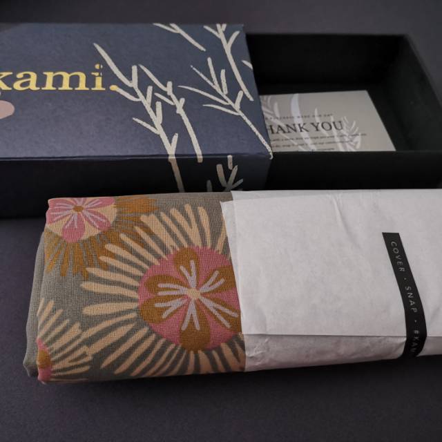 Kami YARRA print scarf Nuvoile Cascade