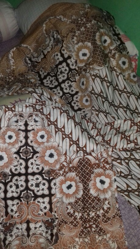 Maura Couple - Sania Ruffle Batik Couple Ori Ndoro Jowi Garansi Termurah Shopee - Batik Modern Solo