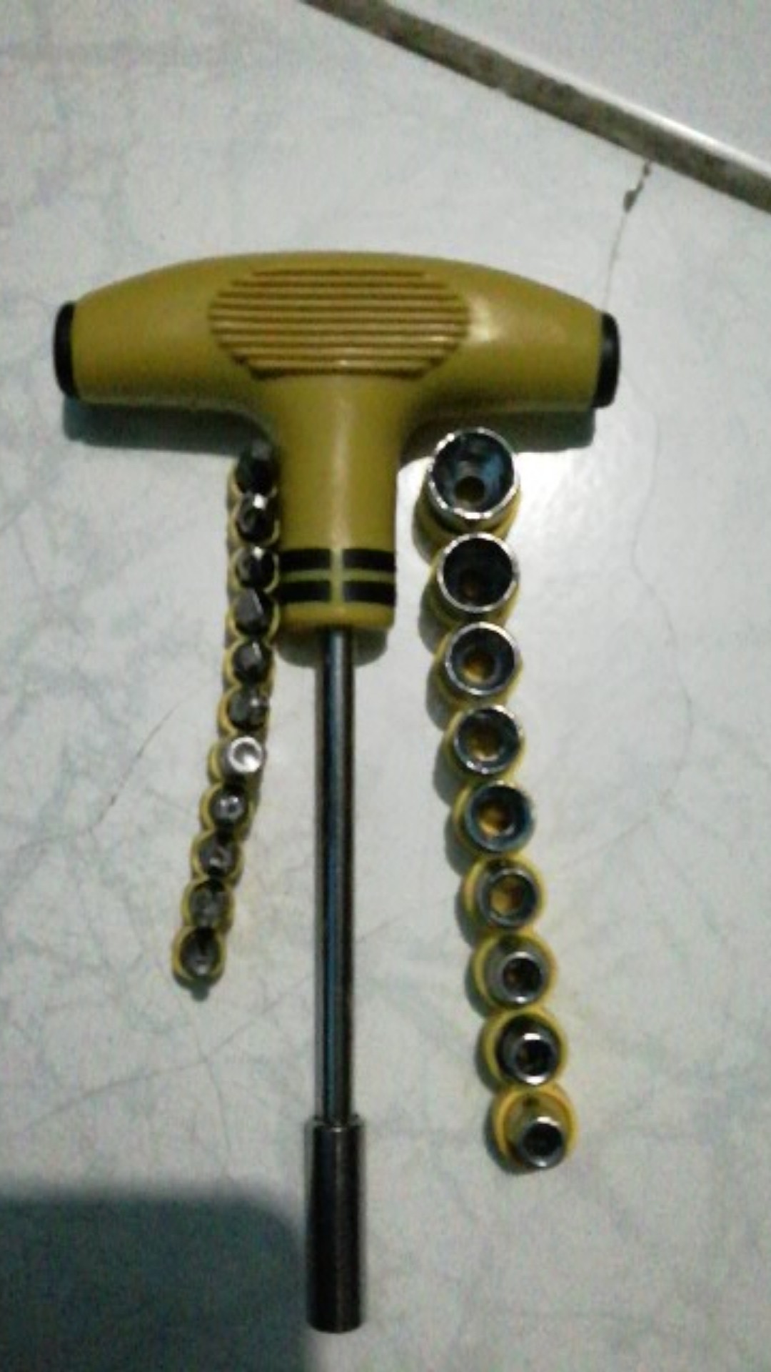 Obeng Set Multifungsi 24 In 1 Palu Kunci T Sock Screwdriver