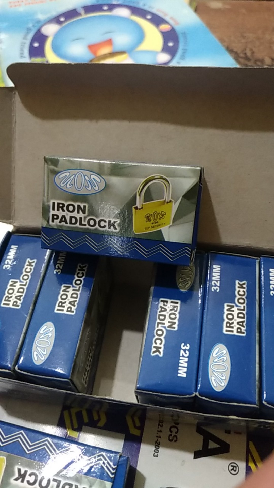 Vion Gembok Kuning 30mm