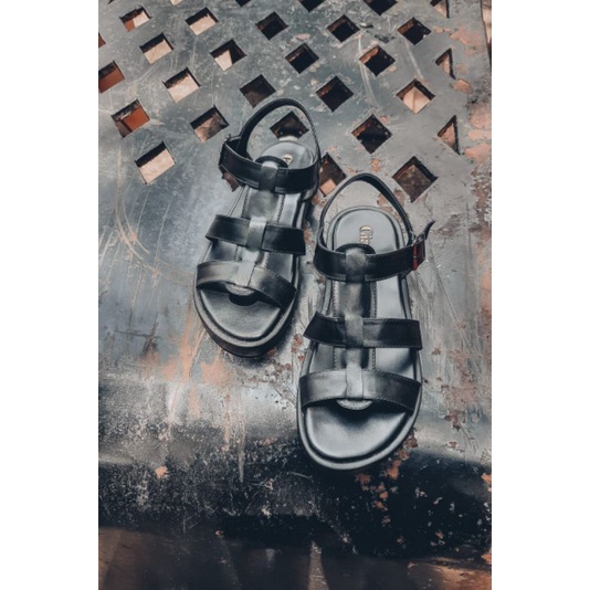 Sandal Wanita / Gianina - Belluci Platform Sandals