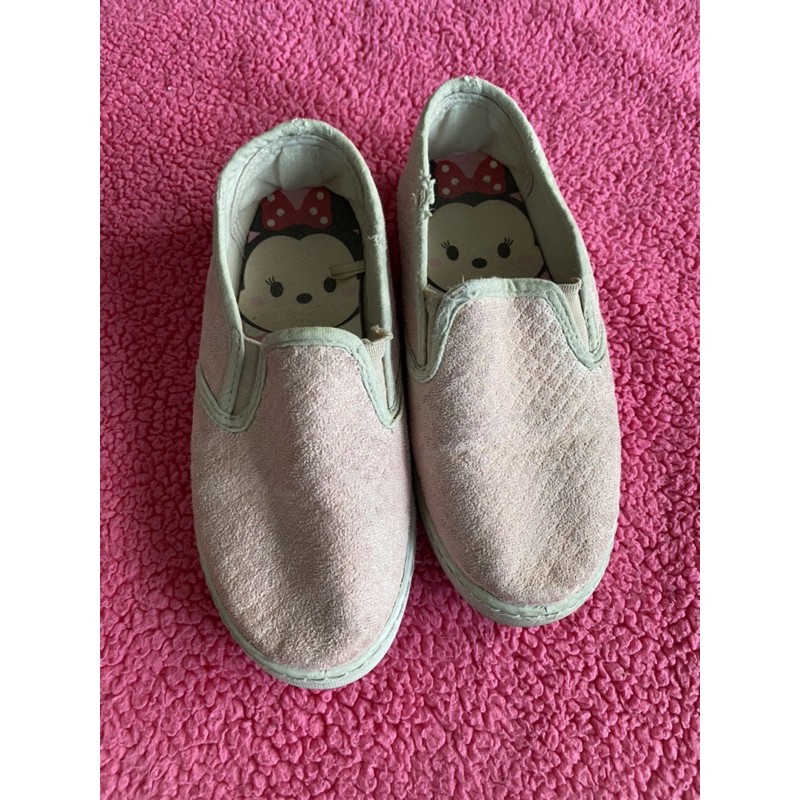 Preloved Sepatu Selop Disney Tsum2 pink muda, empuk nyaman pakai, anak usia 5-7 tahun by jekistore