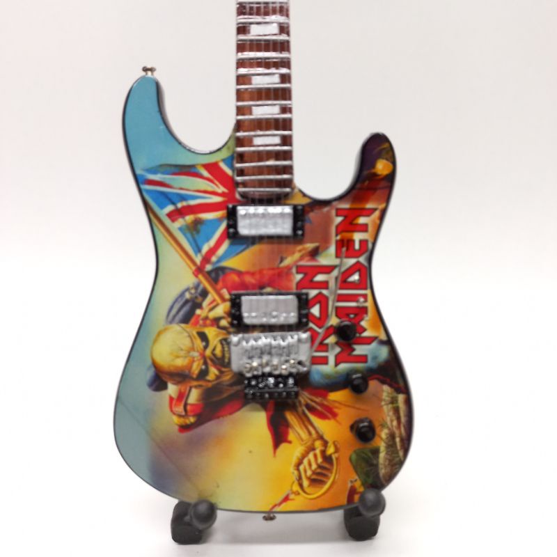miniatur gitar iron maiden murah.pajanggan hiasan rak.koleksi.aksesoris action figure