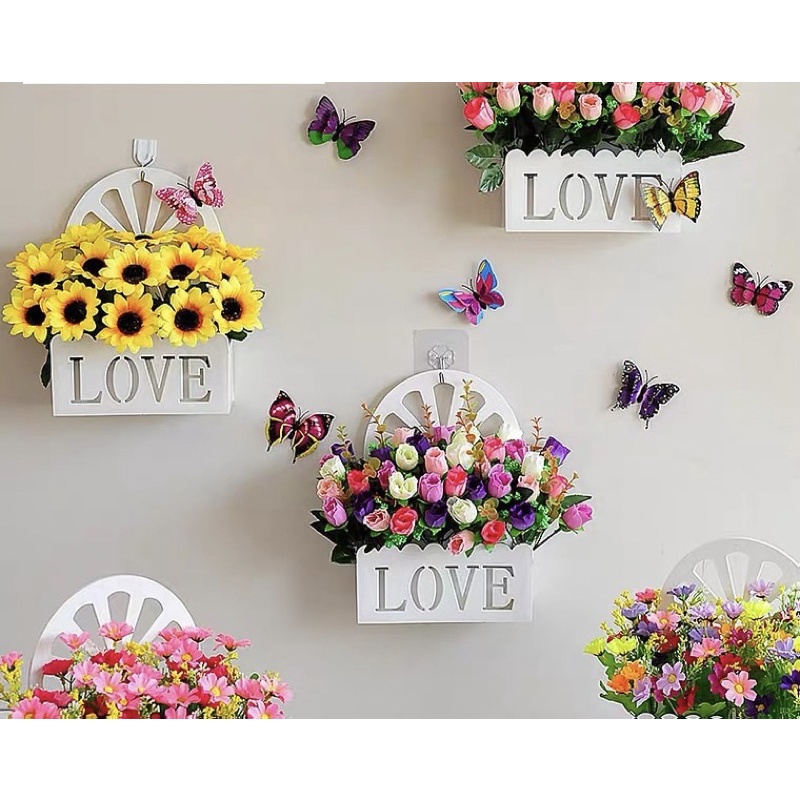 BUNGA PALSU ROSE KECIL DENGAN POT KAYU BISA GANTUNG DI DINDING DENGAN BERBAGAI VARIASI POT DAN BUNGA