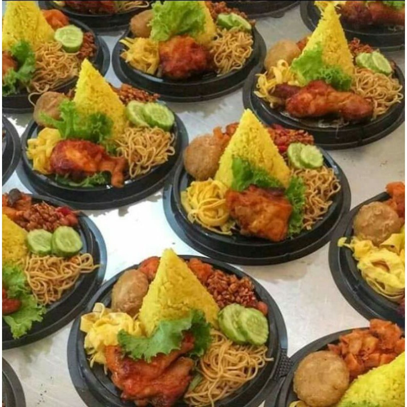 

Tumpeng mini paket 3 dijamin enak!!!! Halal&higienis FREE UCAPAN