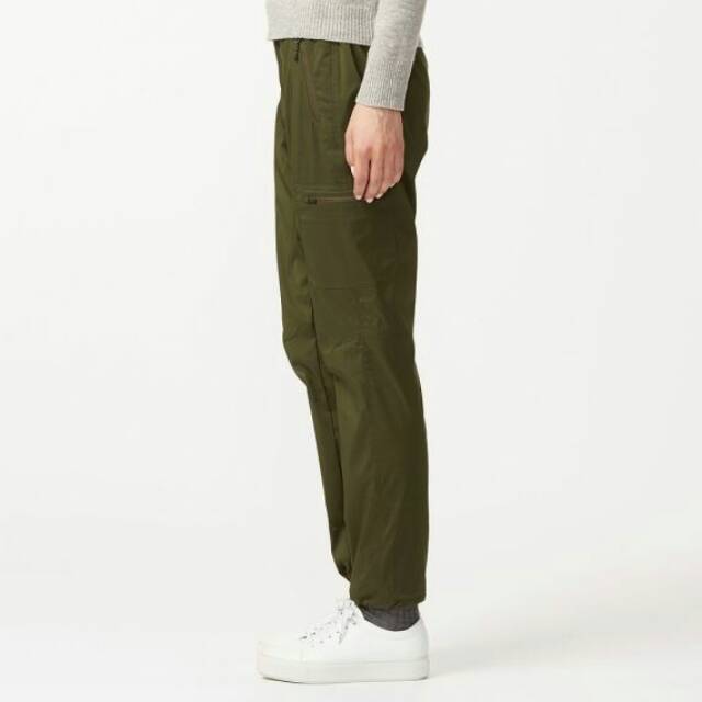 cargo warm up pants