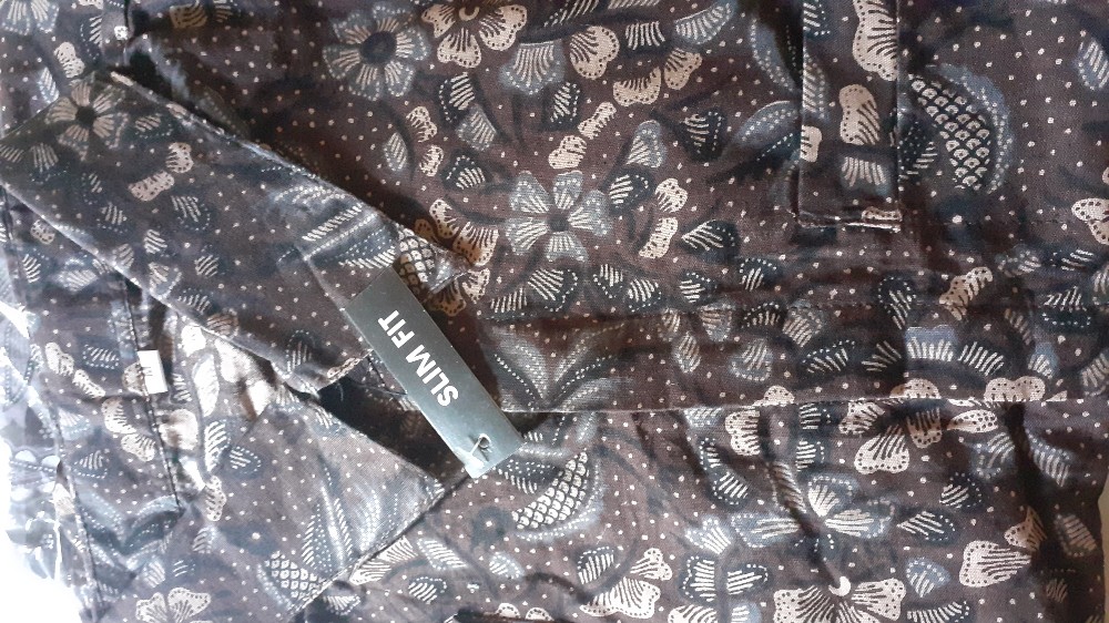 Batik Pria Lengan Panjang Slim Fit Kemeja Batik Pria Premium