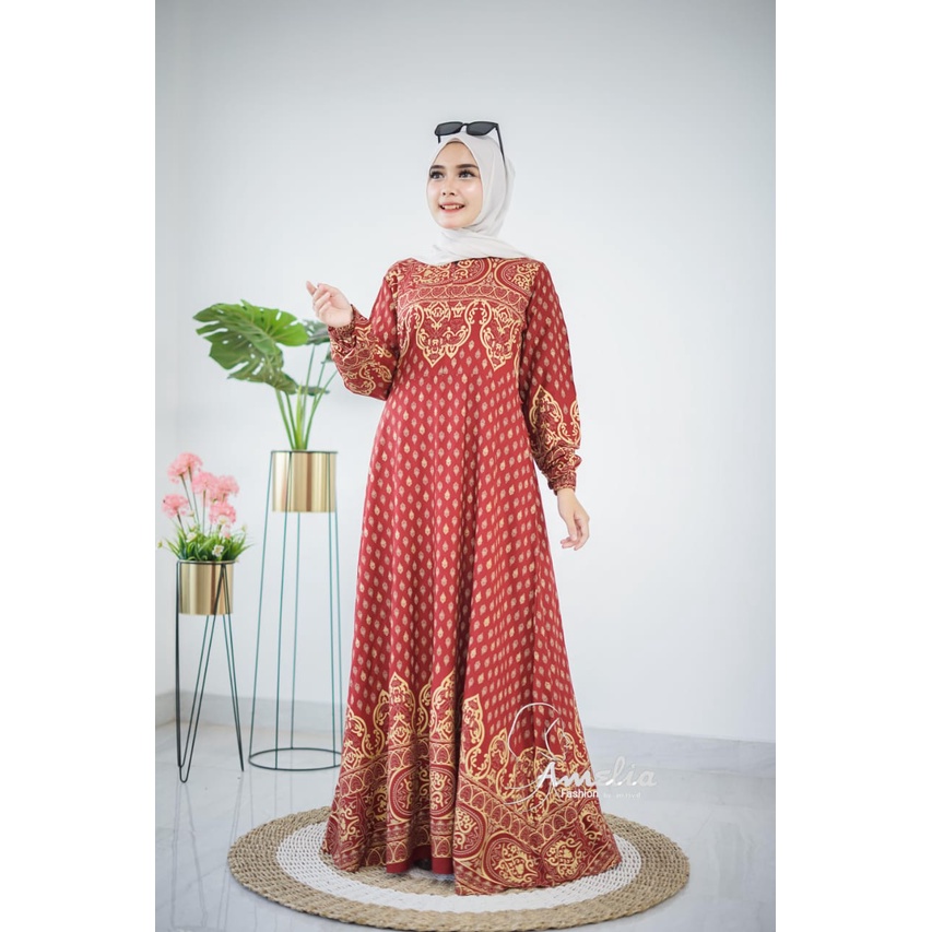 Gamis Etnik Maxy Halis Rayon Silk dan cringkel dan Prada amelia busana muslimah ootd fashion selebgram homeydress adem nyaman