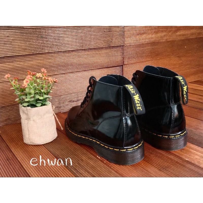 sepatu boots kulit asli 6hole premium ehwan mirip docmart