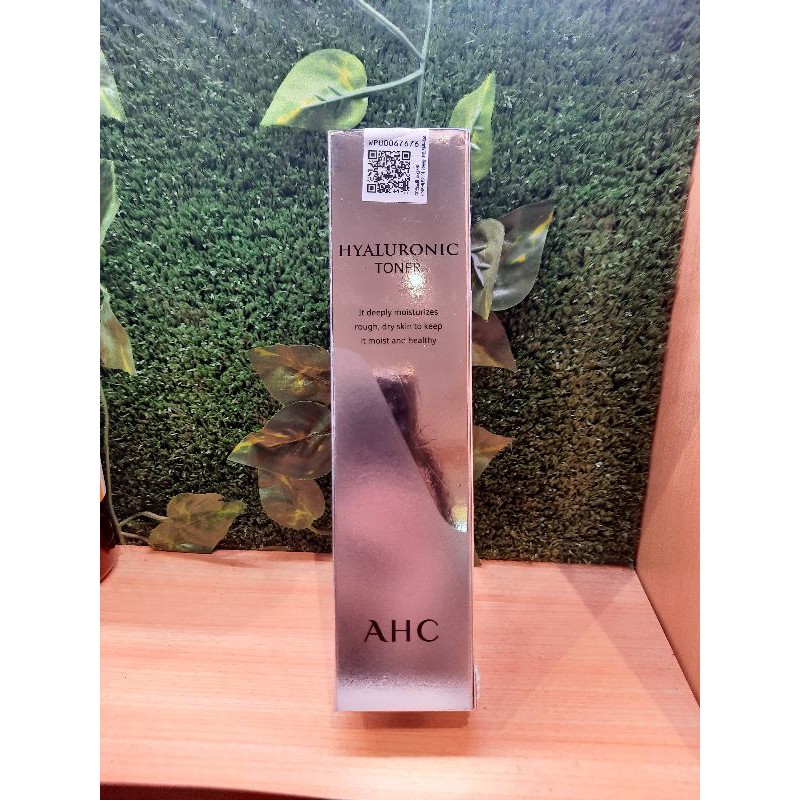 AHC HYALURONIC TONER