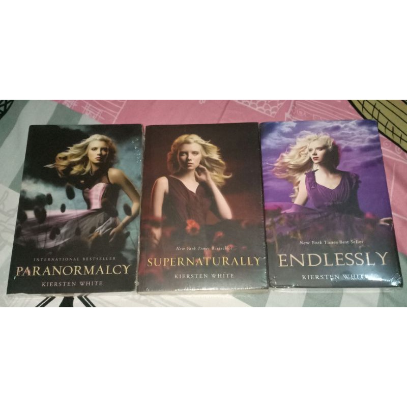Novel Set 3 Buku Paranormalcy Series - Kiersten White