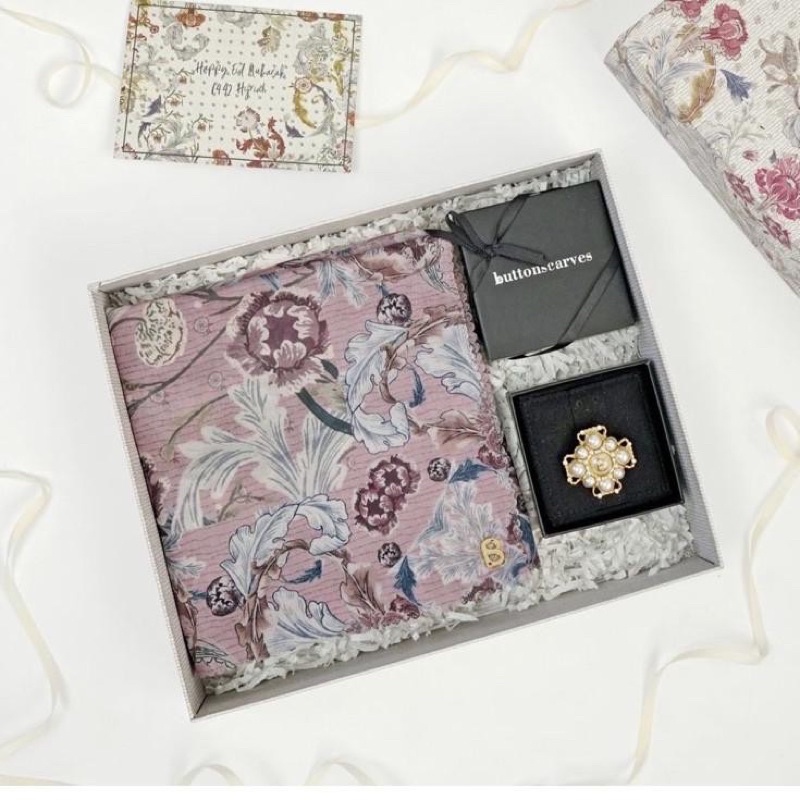 the royal guzel hampers buttonscarves brooch hijab