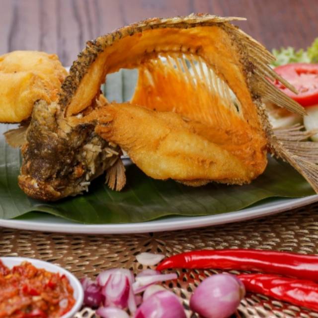 

Ikan Gurame