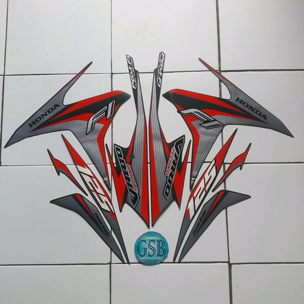 stiker motor vario techno 125 fi 2014 darkgrey