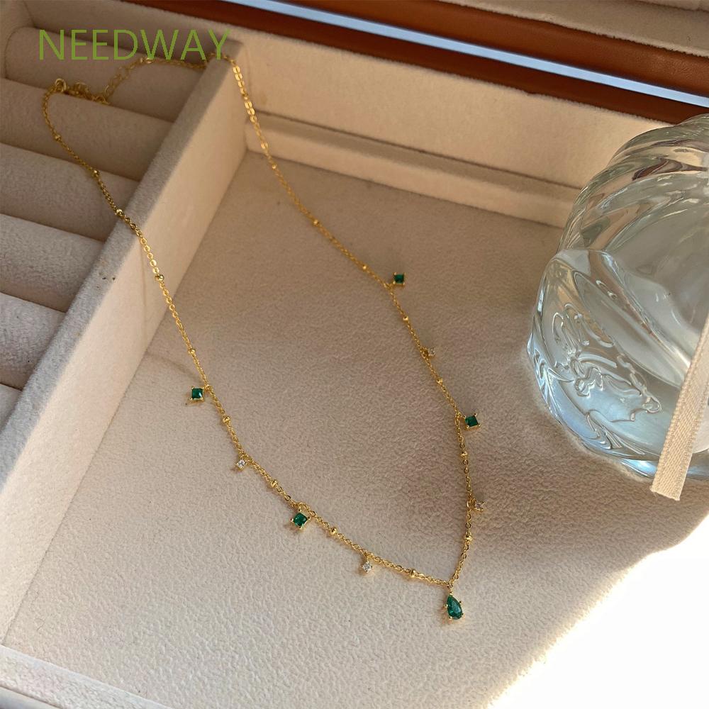 Needway  Temperament Zircon Necklace Girls Choker Clavicle Chain Women Exquisite Copper Green Simple Fashion Jewelry/Multicolor