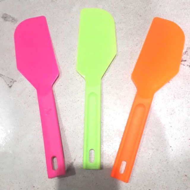 SPATULA ( BESAR ) PLASTIK / POLESAN KUE / PENGADUK KUE RAINBOW GROSIR