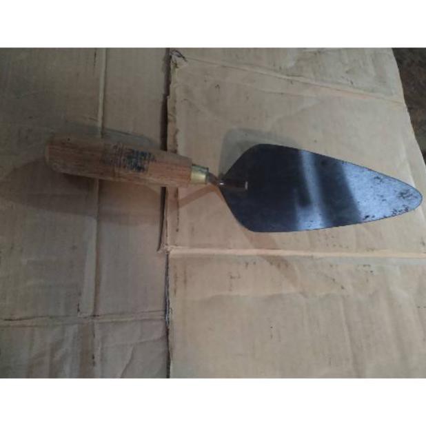 Cetok bangunan cap galur panjang 20cm