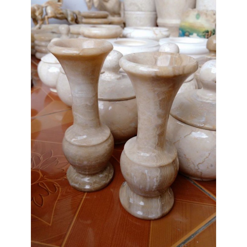 Vas Bunga Onyx Coklat