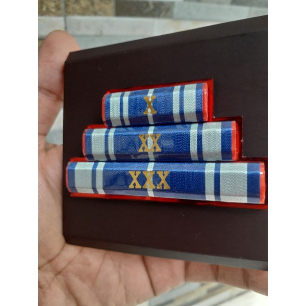 

Satya Lencana Karya Satya 10 20 30 Tahun - Pita Jasa ASN PNS X XX XXX Tahun Model Prisma